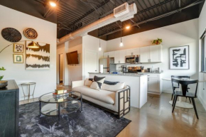 Modern Nashville Studio about 5 Mi to Downtown!